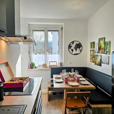 Stylish Family Stay With Mountain Views Apartment Innsbruck